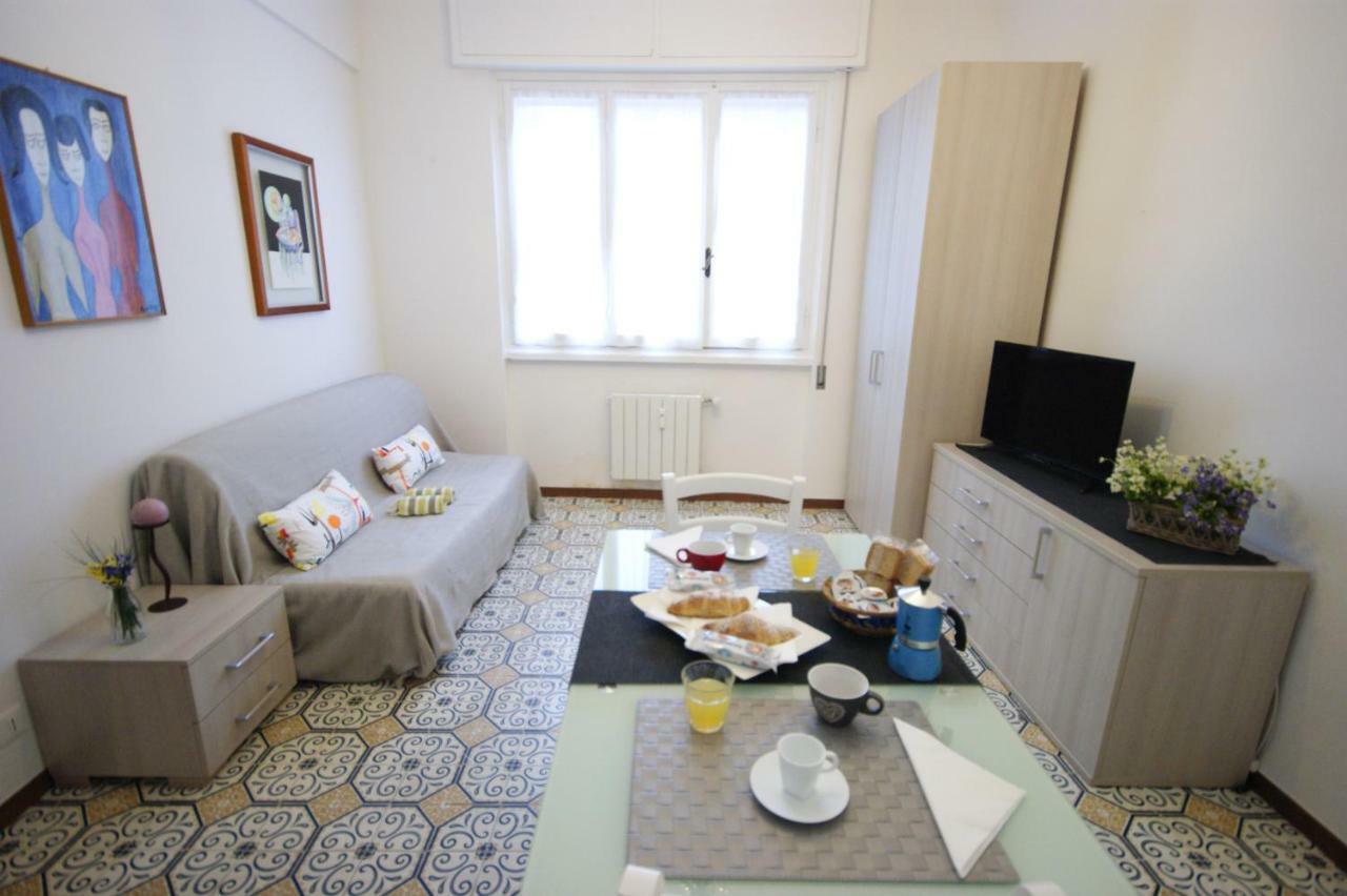 키아바리 Casa Gli Scogli 아파트 외부 사진