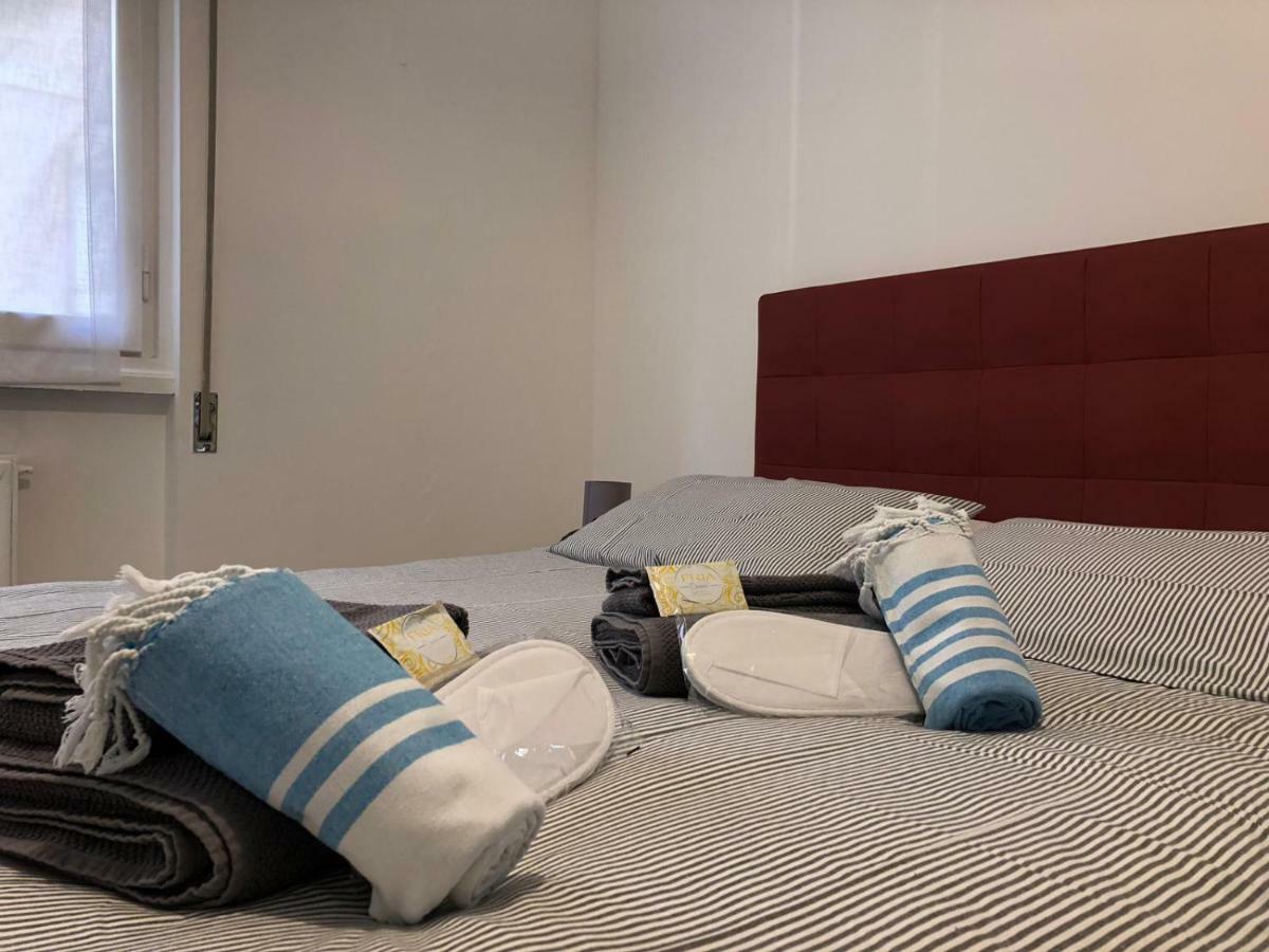 키아바리 Casa Gli Scogli 아파트 외부 사진